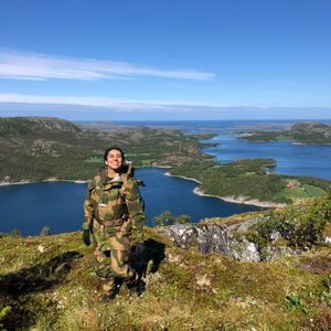 Meet your Posher, Kayla